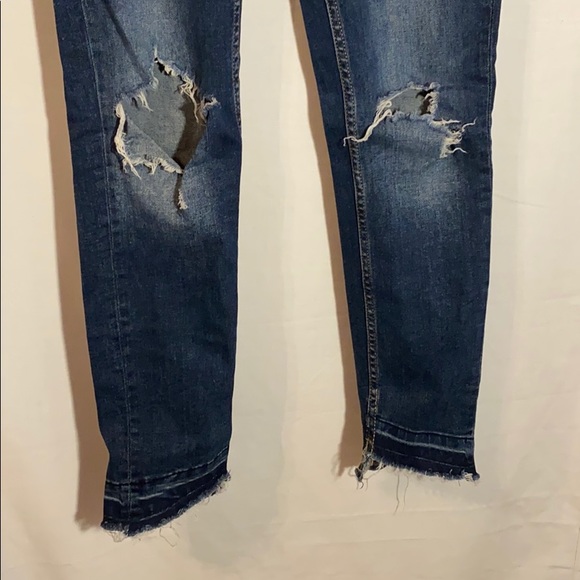 Women’s Zara Basic ripped skinny jeans - Picture 3 of 8